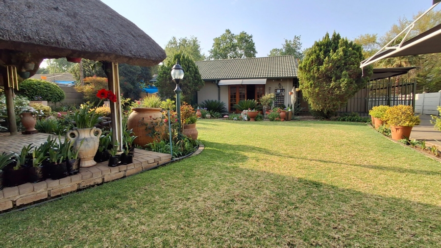 To Let 3 Bedroom Property for Rent in Vaalpark Free State